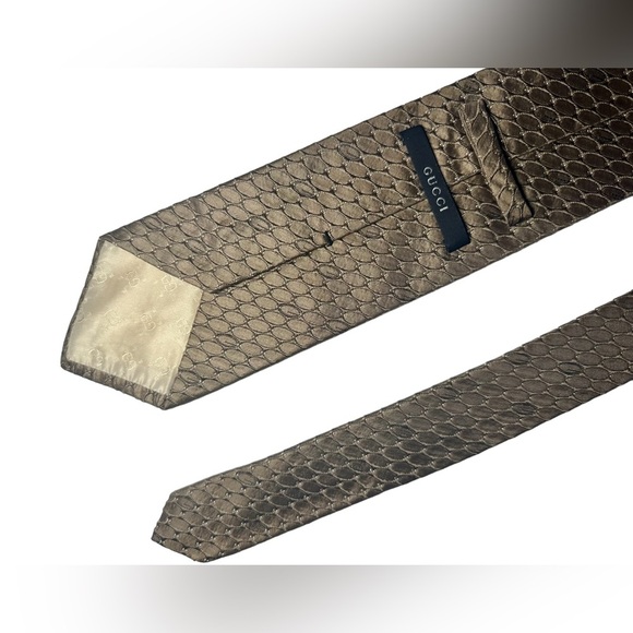 GUCCI Brown Gold Ring Geometric Oval Op Art Design Men's Silk Neck Tie - Picture 5 of 7